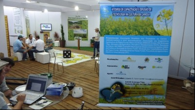Abrascanola participa da Expodireto Cotrijal 2012